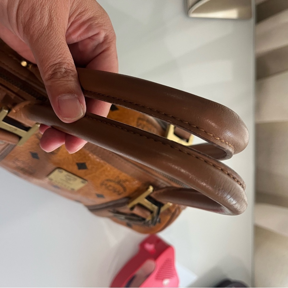 MCM COGNAC VISETOS VINTAGE HANDBAG - Picture 7 of 16